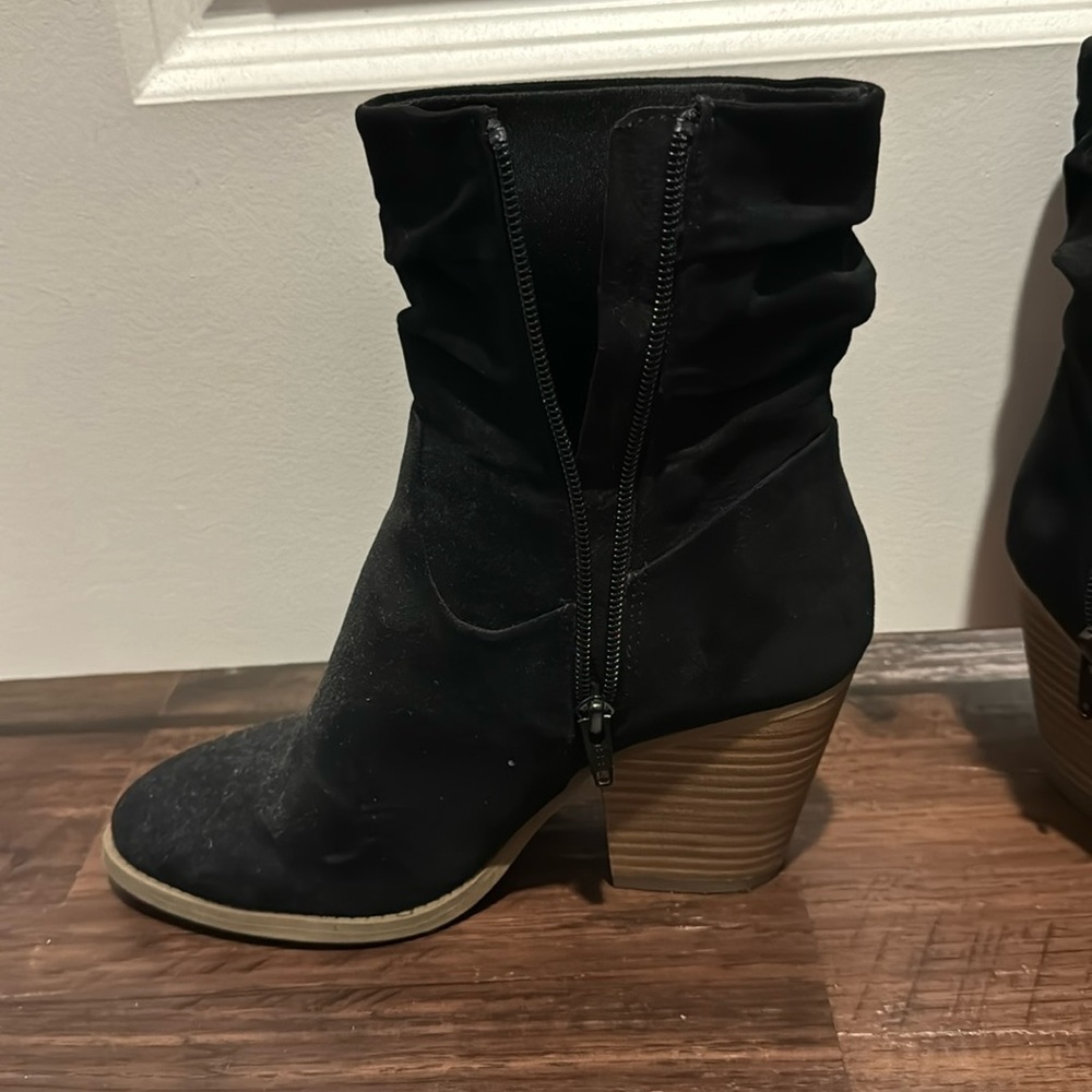Black Scrunchie Booties - Picture 2 of 5